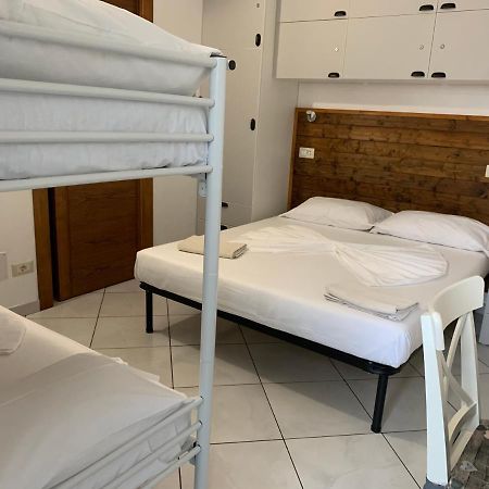 פיזה B&B Gli Archi מראה חיצוני תמונה